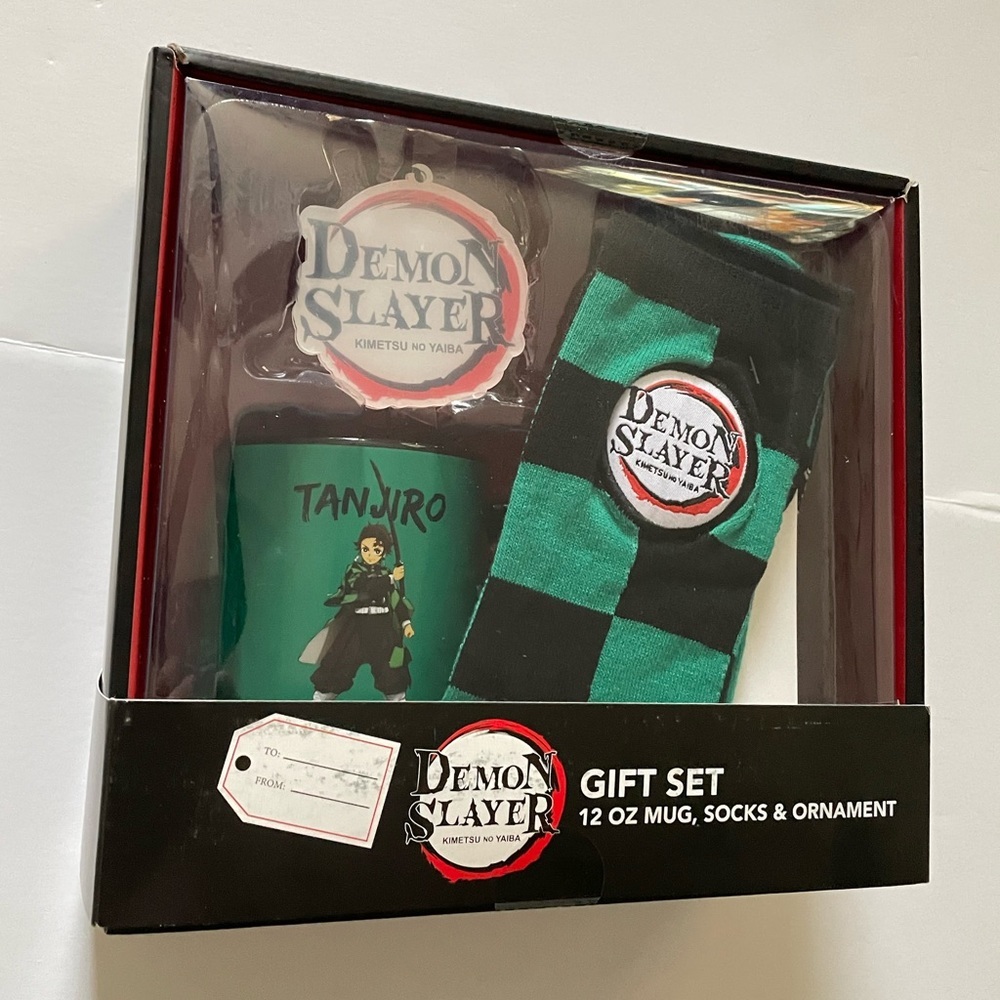 DEMON SLAYER TANJIRO MUG, SOCKS, AND ORNAMENT BUNDLE, New
